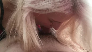 Студентка прогуляла пары, чтобы соснуть лишний раз и принять в ротик сладкую сперму